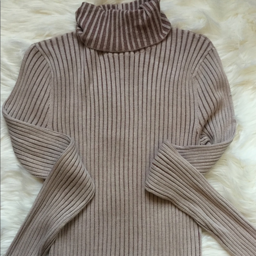 EXPRESS TURLE NECK